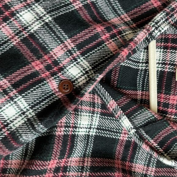 Spun Scarves by Subtle Luxury wrap poncho - Picture 5 of 7